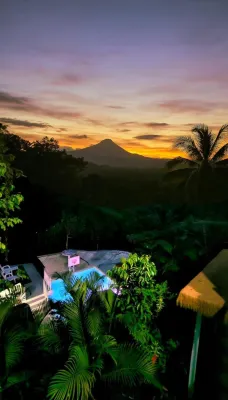 A Touch of Pink Secret Garden Resort - Apartments