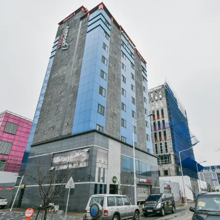 Airport Hotel