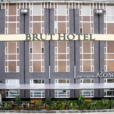 BRUT (Брют)