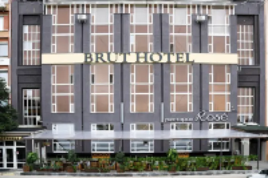 BRUT のホテル