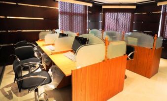 Al Jazeera Royal Hotel