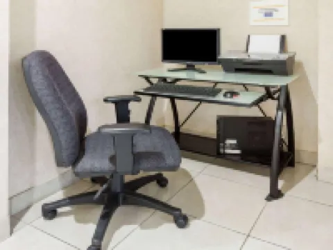 GRANDER INN & SUITES by IHG Hotels in Tyler