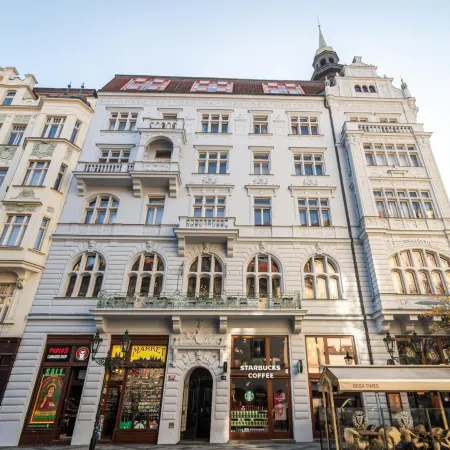 Royal Road Residence Отели рядом с достопримечательностью «Синагога Пинкас»
