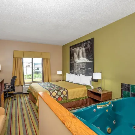 Super 8 by Wyndham Goshen