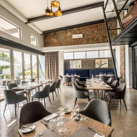 Seven Villa Hotel & Spa
