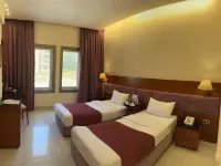 Duroy Hotel Hotels near Raouche
