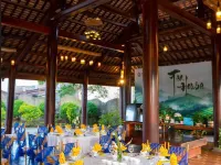 Doi Dep Villa Hotels in B'Lao