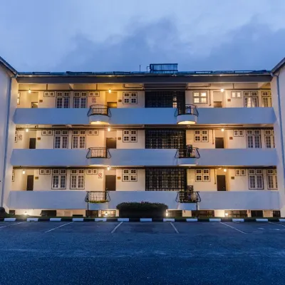 SpringHill Resort Hotels near EQ Strawberry Farm