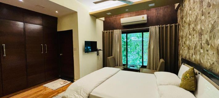 Royal Palms Luxury Service Apartment Hotels in Nagpur