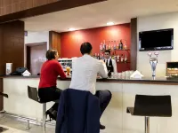 Ibis Tunis - ที่มีบาร์