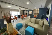 La Quinta Inn & Suites by Wyndham Fayetteville I-95 Hotels in Cumberland County