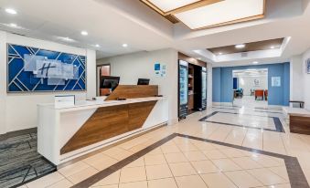Holiday Inn Express & Suites Camden-I20 (Hwy 521)