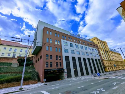 Boromeum Residence Các khách sạn gần University of Hradec Králové – building E