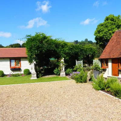 Handywater Cottages Hotels in de buurt van Henley-on-Thames Station