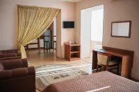 6-12-24 Astrahan Hotel - Pet Friendly