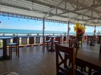 Texas Corner Resort Hotels in Thuan Qui