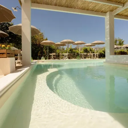 Cala Cala Rooms,Restaurant & Farm Experience