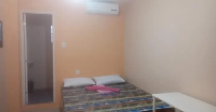 Robie's Transients Rooms