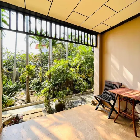 Meewaya Hotel