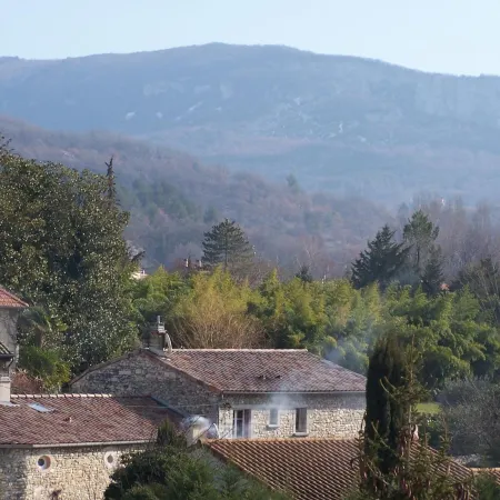 Logis Hôtel le Jabron
