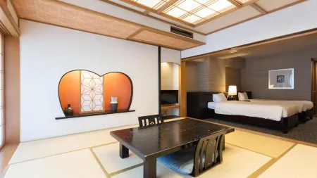 Atami Season Hotel Отели рядом с достопримечательностью «Atami Baien»