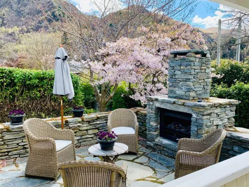 Arrowtown Lodge Hotels in Cardrona