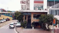 Sen Trang Hotel - parcheggio