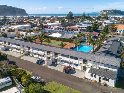 Palm Pacific Resort & Motel