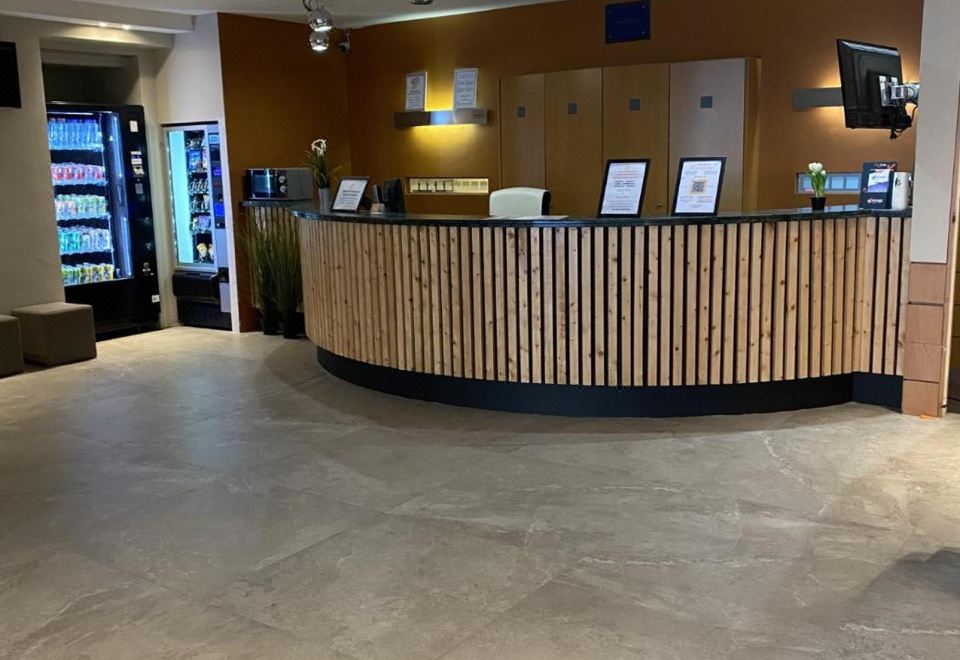 Sleep & Go Brussels Expo Hotel