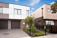 Fawkner Executive Suites & Serviced Apartments Hotels in Campbellfield