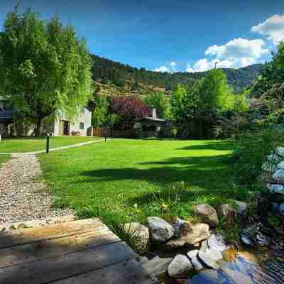 Les Pardines 1819 Mountain Suites & Spa Hotel Exterior