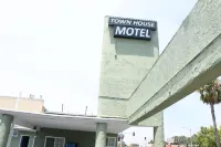 Town House Motel Hotel di Compton