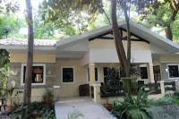 Lisland Rainforest Resort Hotels in Rosales