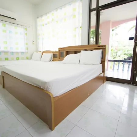 Chaiwat Resort