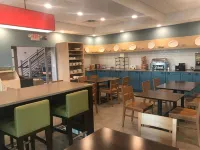 Country Inn & Suites by Radisson, Bradenton-Lakewood Ranch, FL - Desayuno