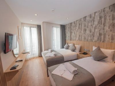 Mahya Hotel