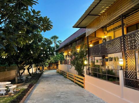 ห้องพักสุขสำราญบ้านตาก