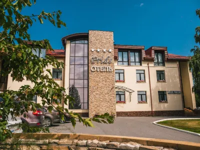 Pride-Hotel Hotels in 