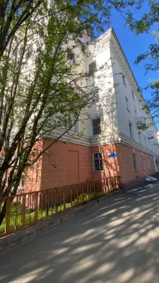 กู้ดไนท์ รูมส์แอนด์โฮสเทล โรงแรมใน