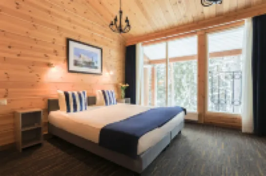 Dom u Morya Hotels in Vyborgsky District