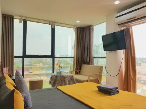 Libré Homestay Отели рядом с достопримечательностью «Мавзолей Хо Ши Мина»