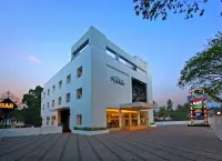 Hotel Park Residency Kuttiyadi