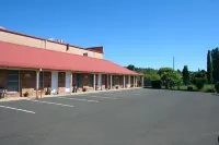 Club Motel Armidale - parking