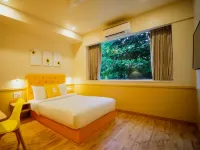 بلوم هوتل - وورلي Hotels near مول بلاديوم