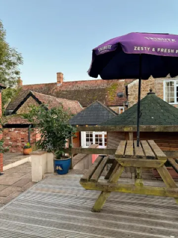 เดอะ ดยุก ออฟ ยอร์ก โรงแรมใน