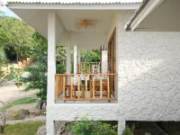 Nymph Hideout Hotels near هاد ياو