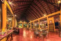 Hotel Toliman - Pools