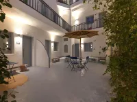 Tatakis Design Hotel, Fira