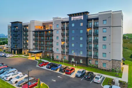 Staybridge Suites Pigeon Forge - Smoky Mtns Отели в г. Пиджен Фордж