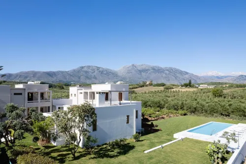 Mikro Livadi Special Lodges - Has an Eco Salt Water Pool - 150m from the Beach Hotels in Petres